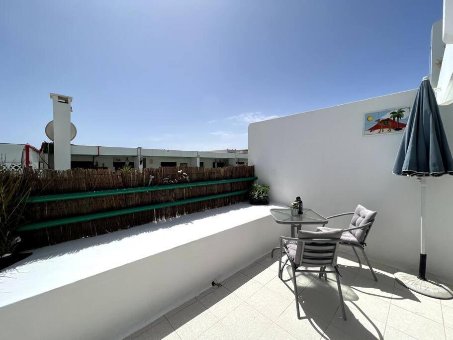 Casa Perdy, Beautiful 1 Bedroom Apartment With Communal Pool Тиас Экстерьер фото